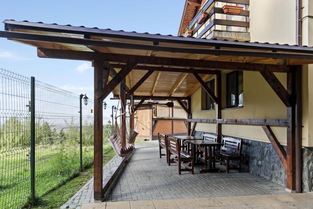 Villa Casa Georgea Săcele Exterior foto
