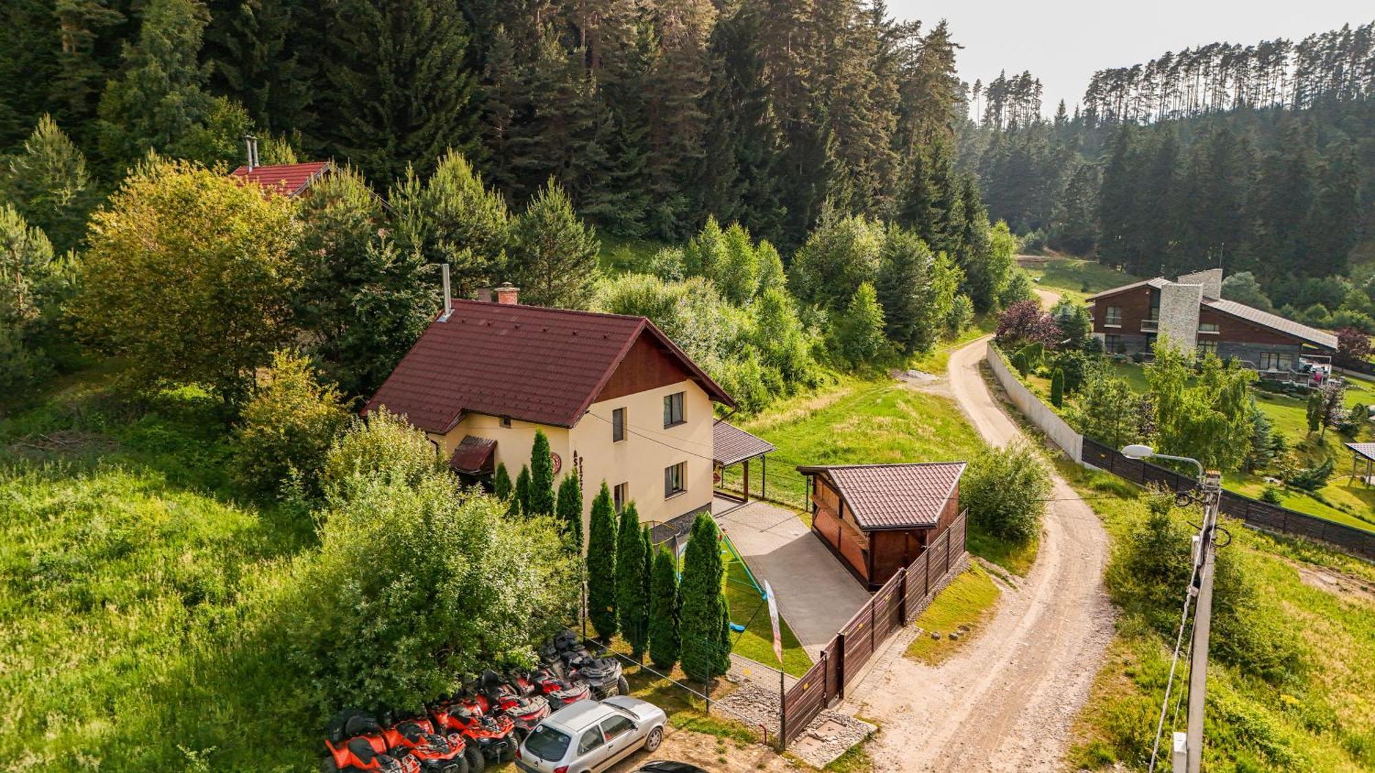 Villa Casa Georgea Săcele Exterior foto